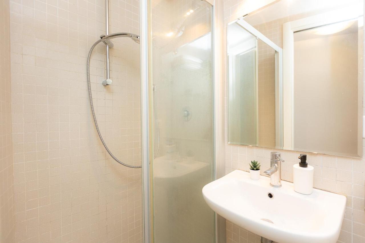Apartmán Casa Vinia Řím Exteriér fotografie